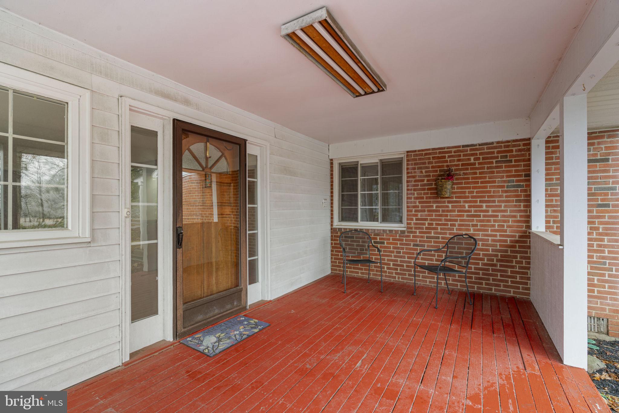 4954 Catharpin Road Gainesville, VA 20155 - Photo 4 of 24