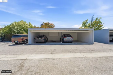 $745,000 | 1075 Shell Boulevard, Unit 11, Foster City, CA 94404
