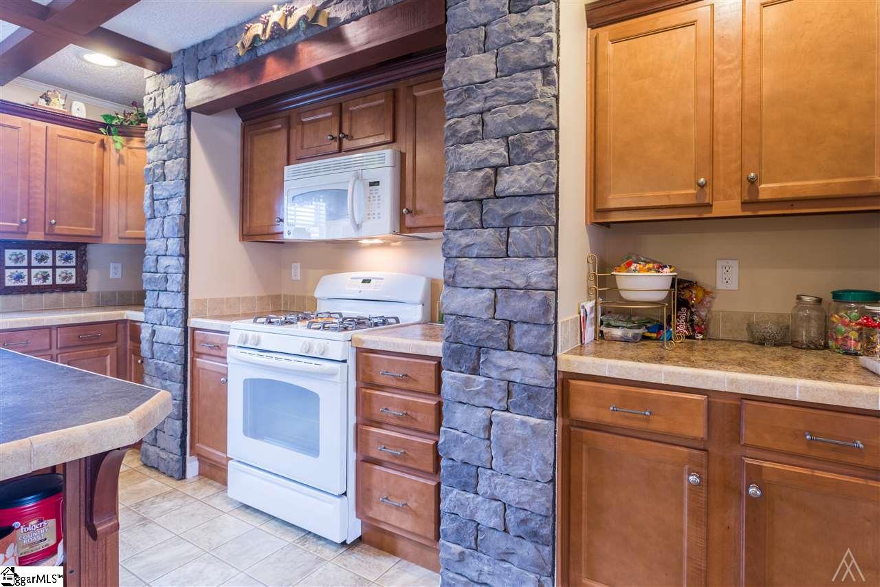 3043 Watts Bridge Road Cross Hill, SC 29332 - Photo 4 of 36 Gallery Image 4