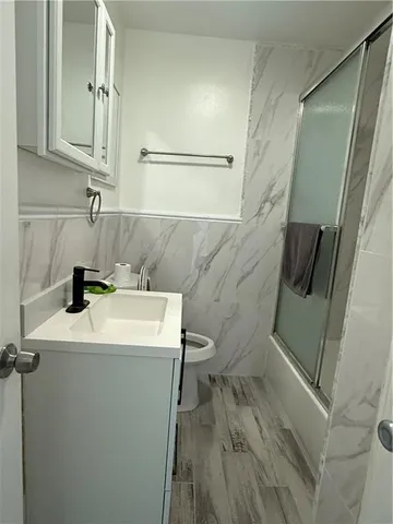 $2,100 | 423 River Oaks Drive, New Orleans, LA 70131