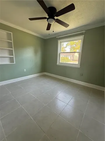 $2,100 | 423 River Oaks Drive, New Orleans, LA 70131