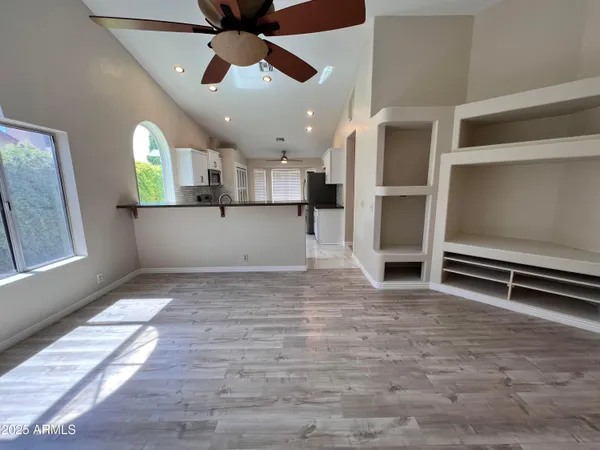 $2,650 | 3910 West Soft Wind Drive, Glendale, AZ 85310