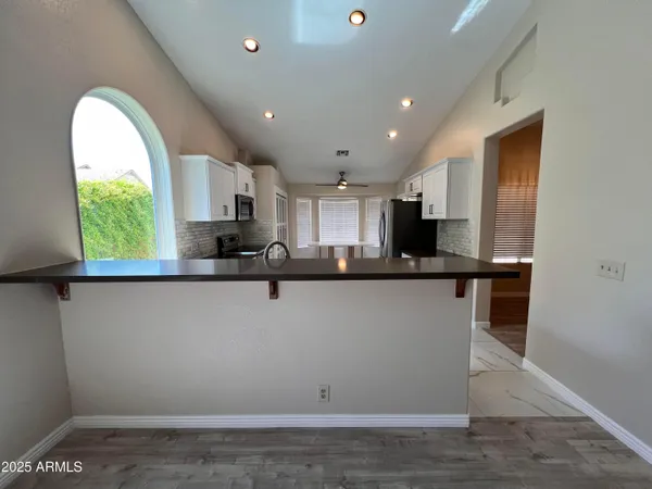 $2,650 | 3910 West Soft Wind Drive, Glendale, AZ 85310