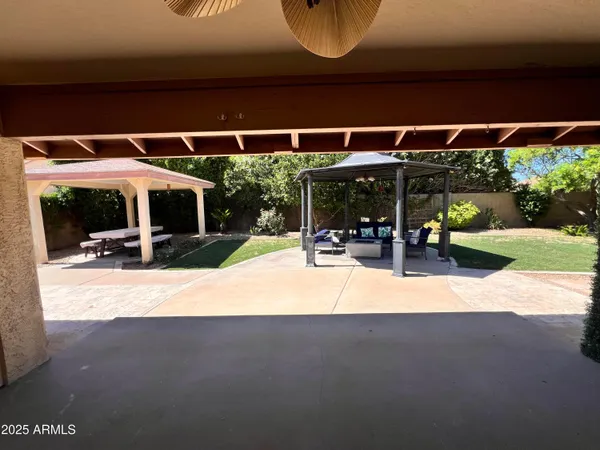 $2,650 | 3910 West Soft Wind Drive, Glendale, AZ 85310