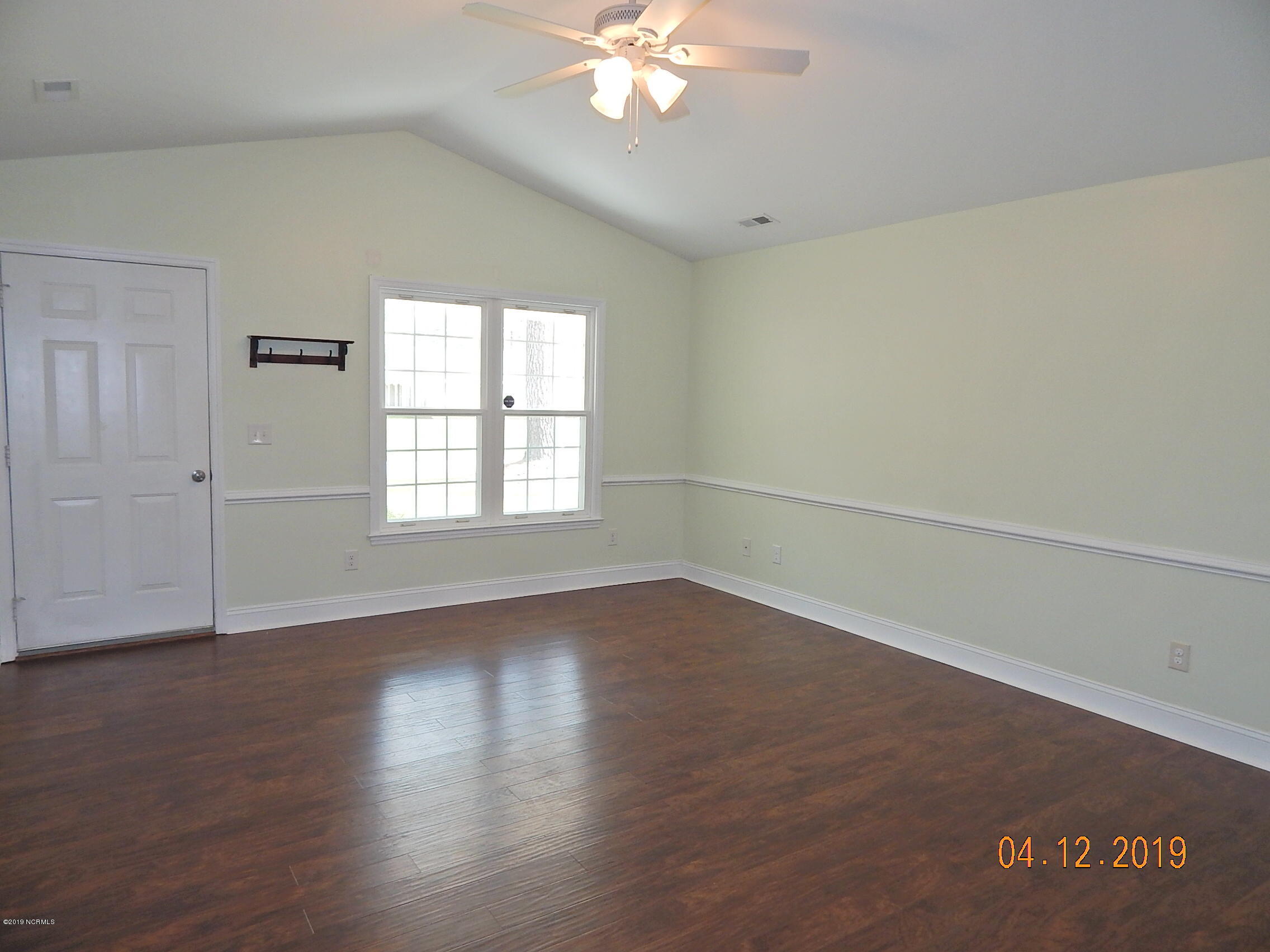 331 Tall Pine Road Havelock, NC 28532 - Photo 3 of 16 FSCN1219