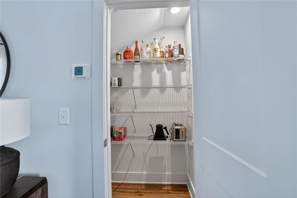 1291 Longreen Terrace Northwest, Unit 7 Atlanta, GA 30318 - Photo 11 of 24