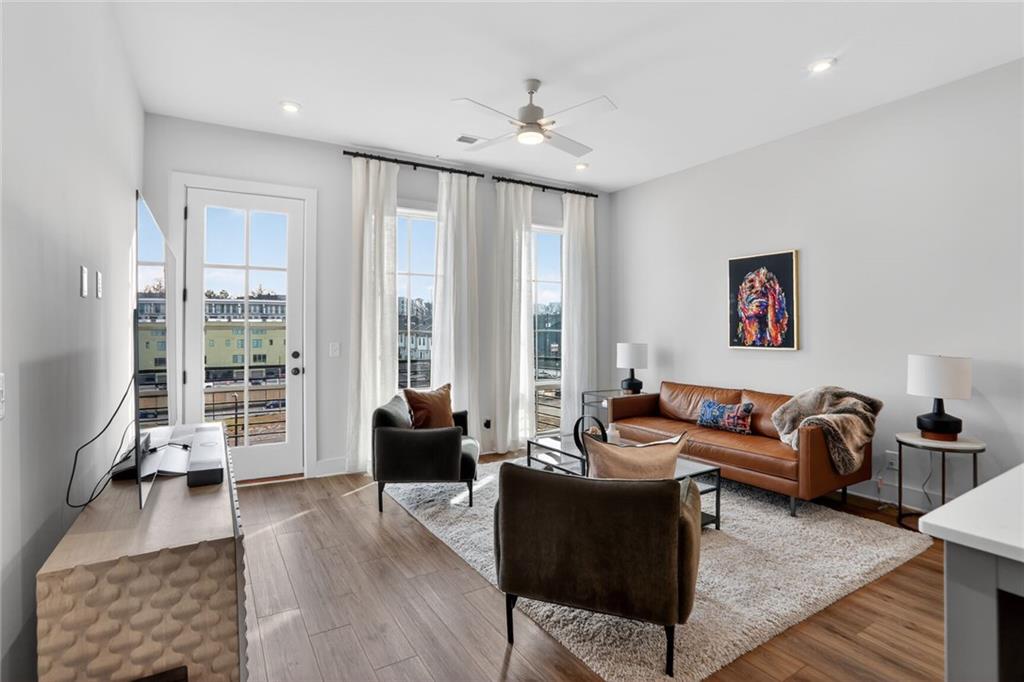 1291 Longreen Terrace Northwest, Unit 7 Atlanta, GA 30318 - Photo 3 of 24