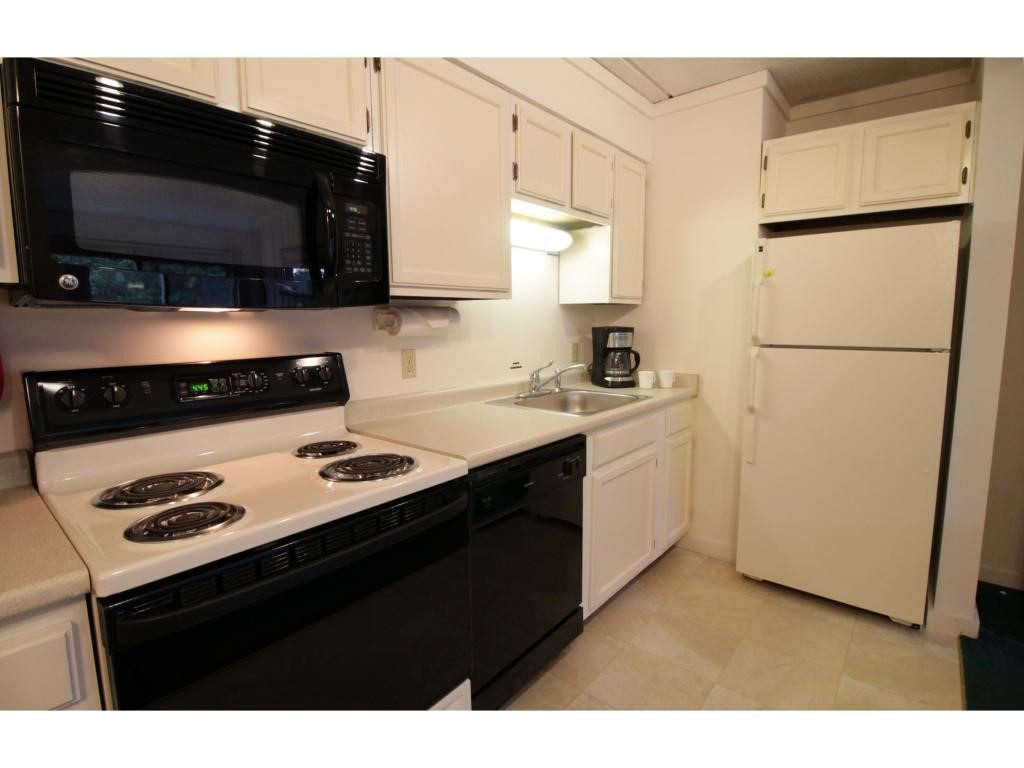 907 East Mountain Road, Unit G5 Killington, VT 05751 - Photo 7 of 24 Gallery Image 7