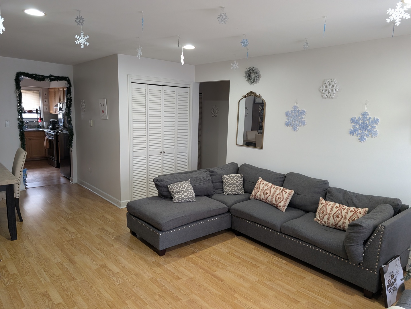 5155 North East River Road, Unit 320C Chicago, IL 60656 - Photo 5 of 18