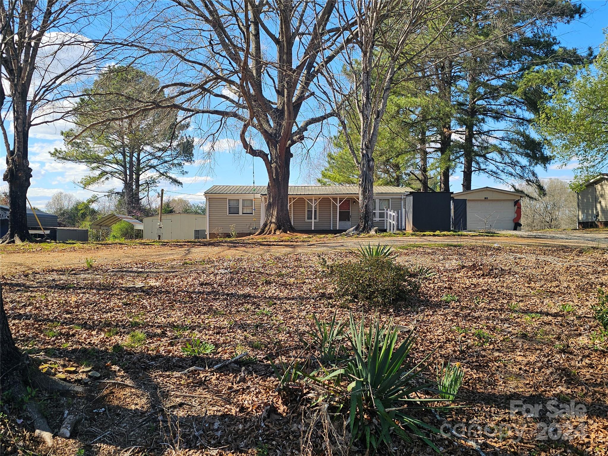 1260 Camp Road Salisbury, NC 28147 - Photo 3 of 14 Gallery Image 3