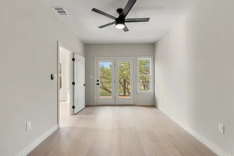 $1,899,000 | 999 Enchanted Oaks Drive, Driftwood, TX 78619
