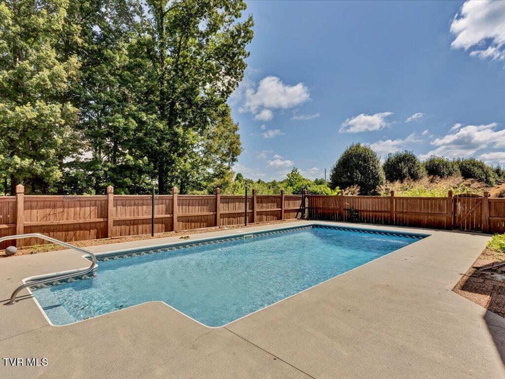 3755 Shannon Road Morristown, TN 37814 - Photo 34 of 48 3755 Shannon Rd - 34