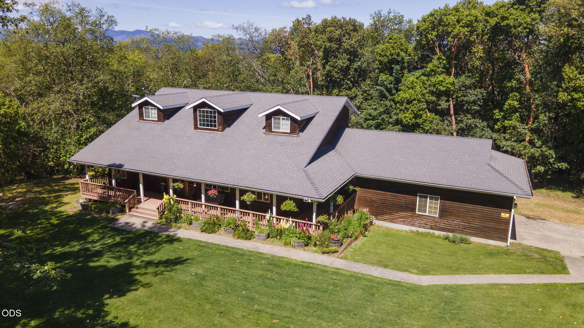 343 High Ridge Terrace Grants Pass, OR 97526 - Photo 50 of 62