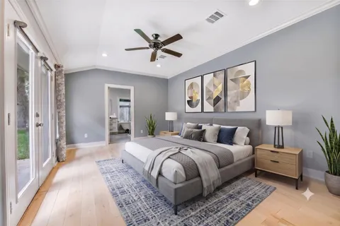 $649,000 | 5230 Indigo Street, Houston, TX 77096