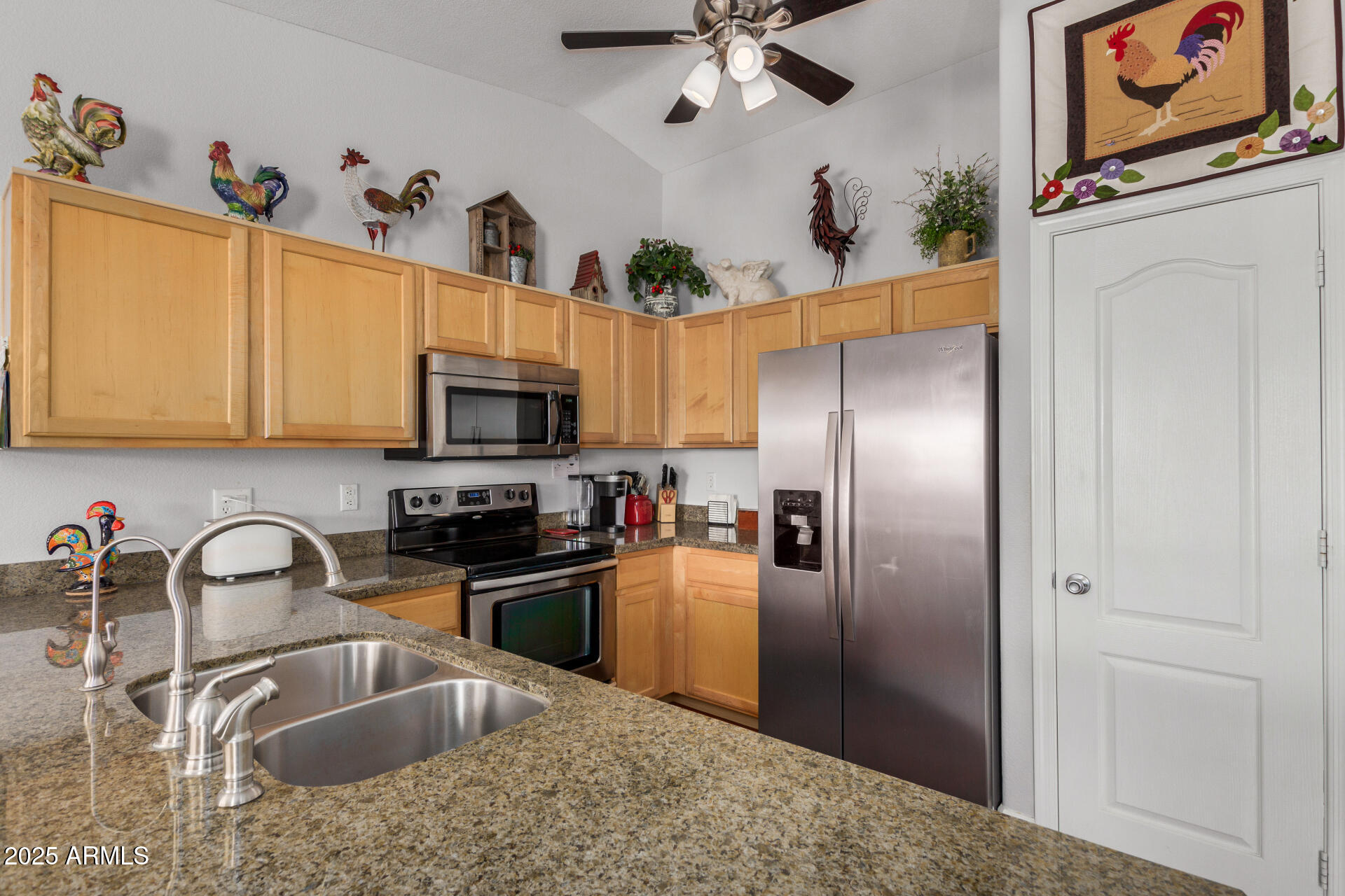 1474 East Riviera Drive Chandler, AZ 85249 - Photo 16 of 56 23 - Riviera
