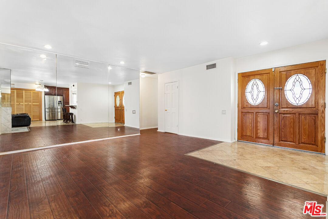6642 Rhea Avenue Reseda, CA 91335 - Photo 21 of 49 Gallery Image 21