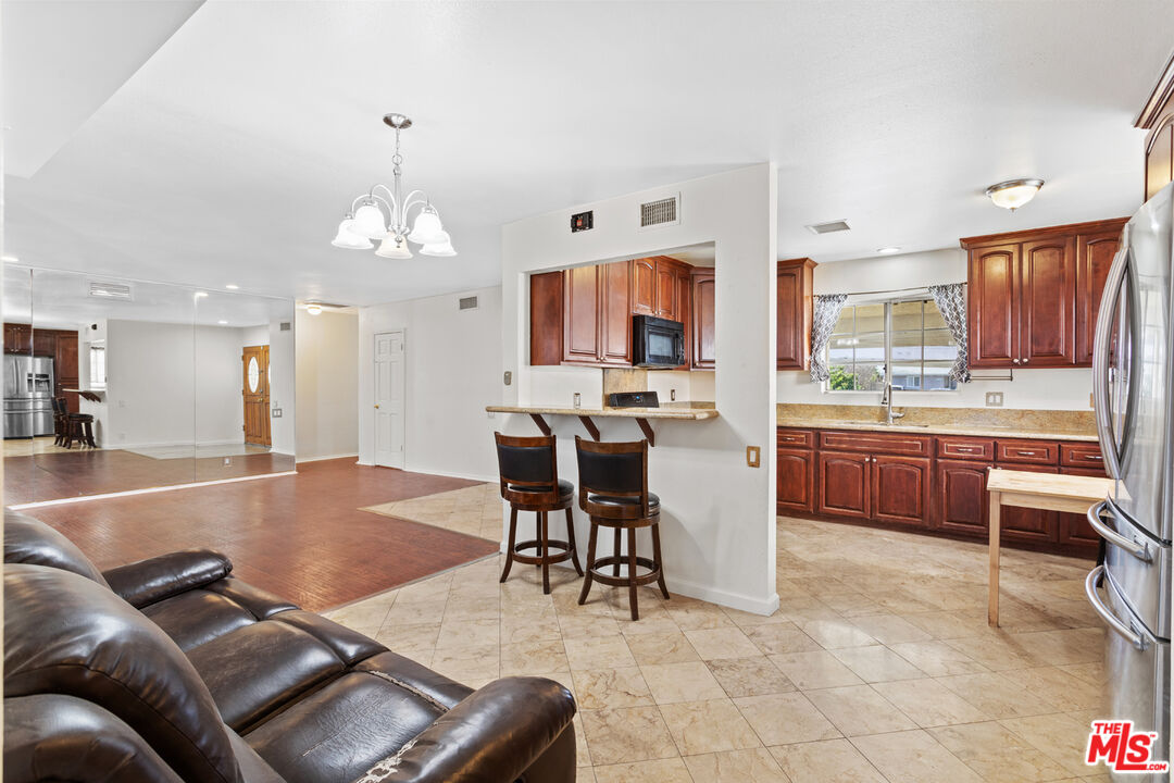 6642 Rhea Avenue Reseda, CA 91335 - Photo 24 of 49 Gallery Image 24