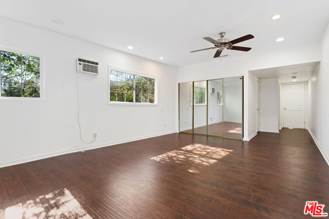 6642 Rhea Avenue Reseda, CA 91335 - Photo 34 of 49 Gallery Image 34