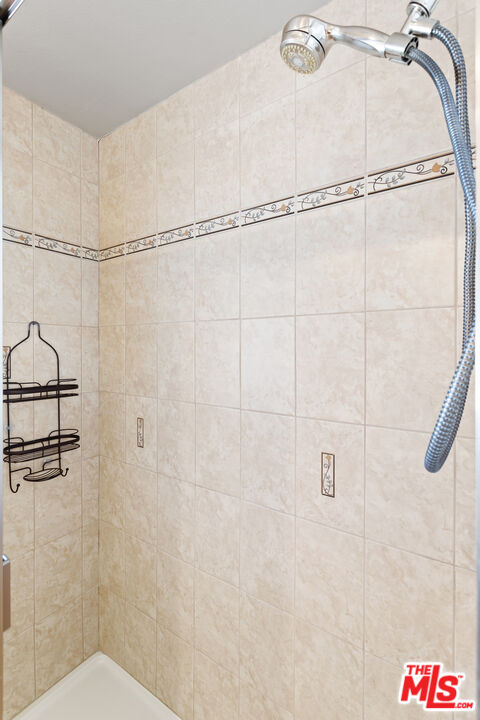 6642 Rhea Avenue Reseda, CA 91335 - Photo 38 of 49 Gallery Image 38