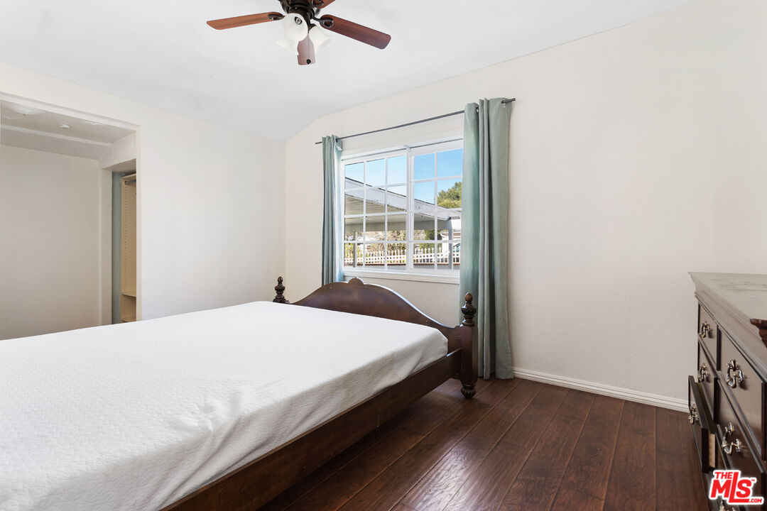 6642 Rhea Avenue Reseda, CA 91335 - Photo 40 of 49 Gallery Image 40