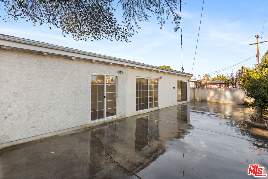 6642 Rhea Avenue Reseda, CA 91335 - Photo 7 of 49 Gallery Image 7