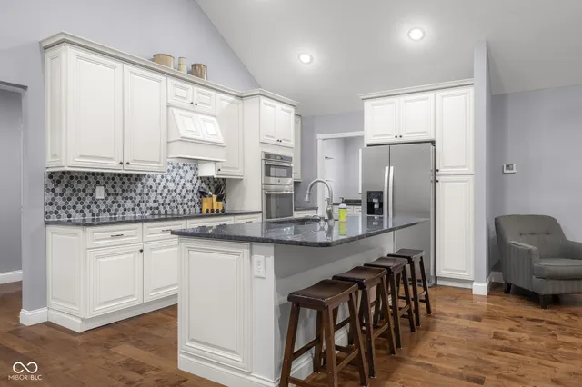 $529,900 | 737 Enos Road, Seymour, IN 47274