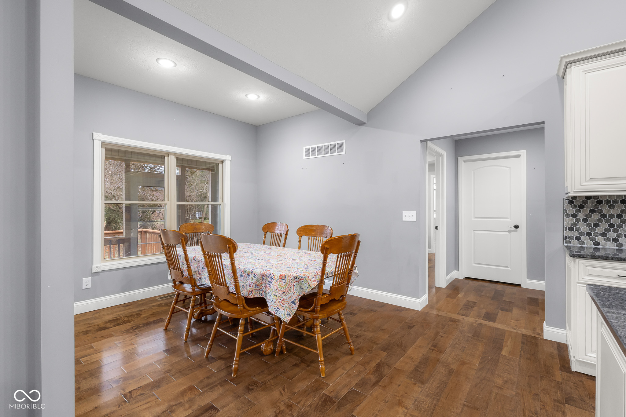 737 Enos Road Seymour, IN 47274 - Photo 16 of 50