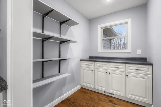 $529,900 | 737 Enos Road, Seymour, IN 47274