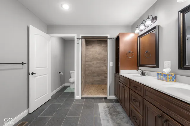 $529,900 | 737 Enos Road, Seymour, IN 47274