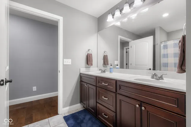 $529,900 | 737 Enos Road, Seymour, IN 47274