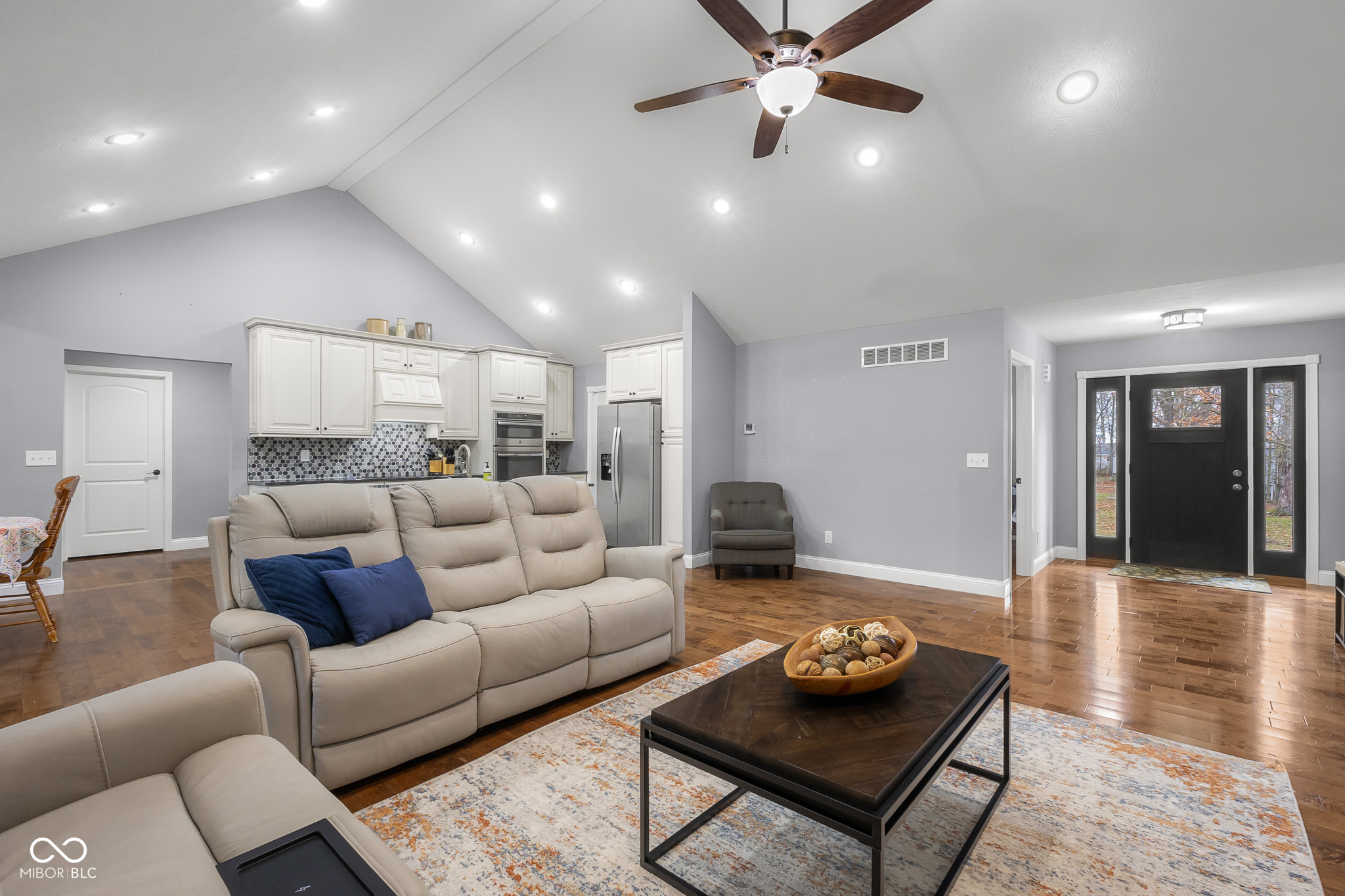 737 Enos Road Seymour, IN 47274 - Photo 7 of 50