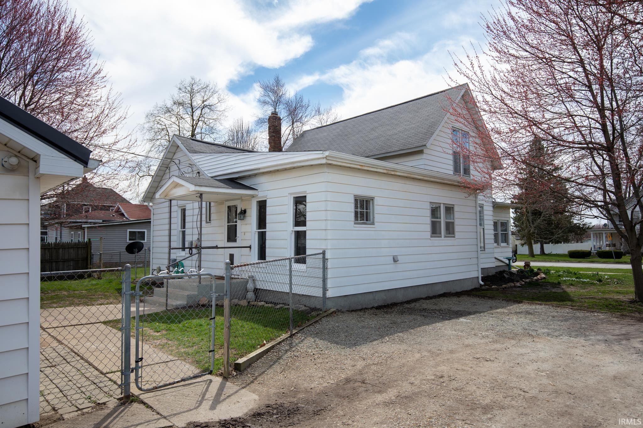 411 North Michigan Street Argos, IN 46501 - Photo 17 of 20
