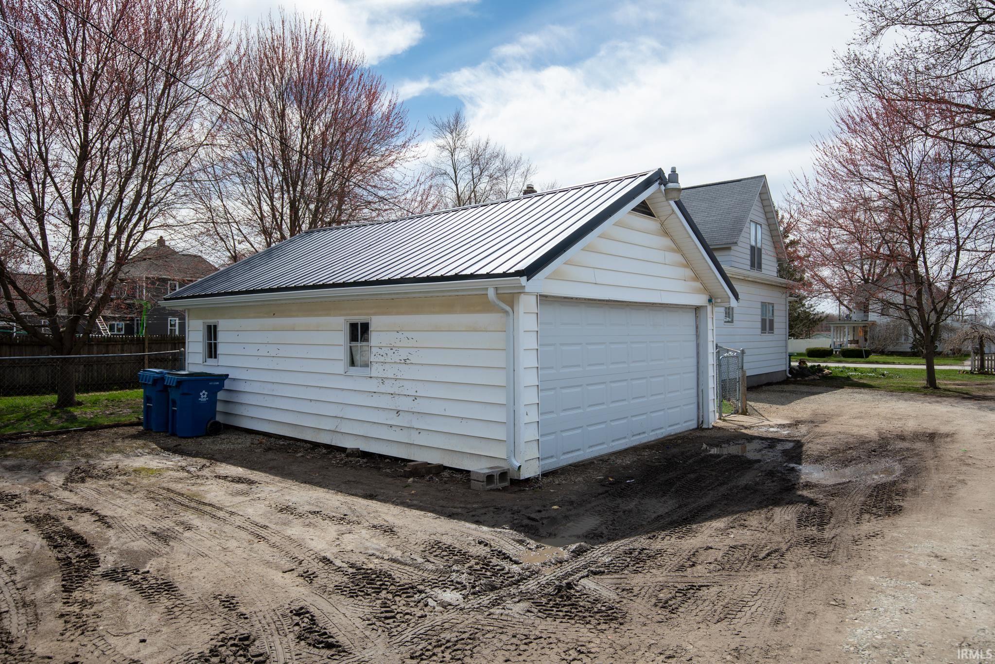 411 North Michigan Street Argos, IN 46501 - Photo 19 of 20