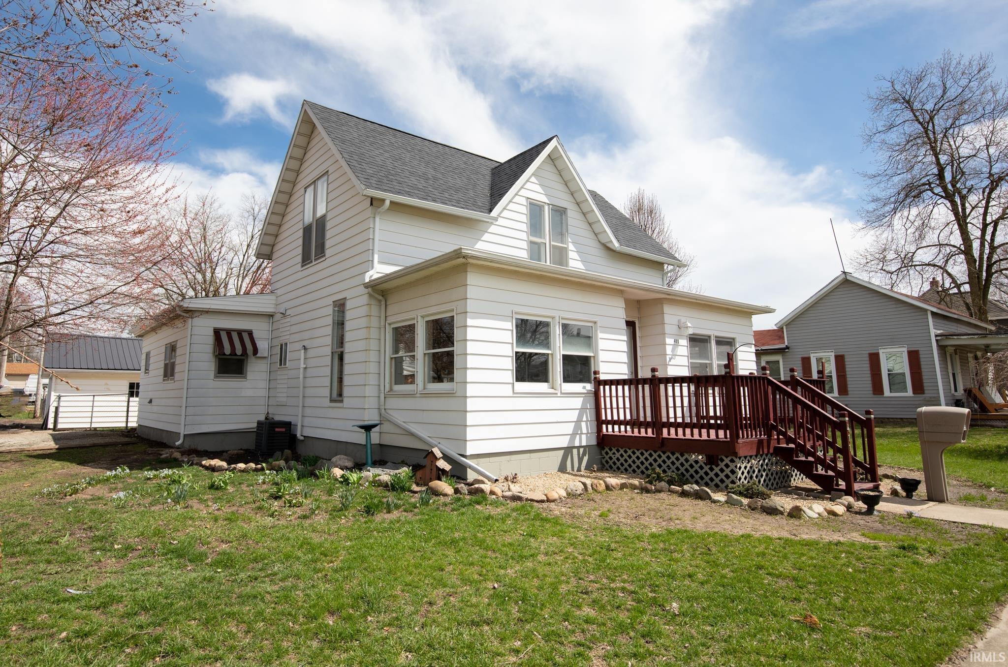 411 North Michigan Street Argos, IN 46501 - Photo 2 of 20