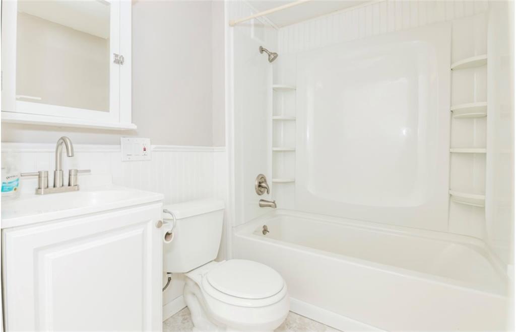 3638 Longview Road Hermitage, PA 16148 - Photo 10 of 19 Gallery Image 10