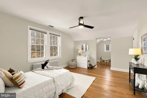 $800,000 | 3918 17th Place Northeast, Washington, DC 20018