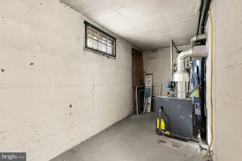 $800,000 | 3918 17th Place Northeast, Washington, DC 20018