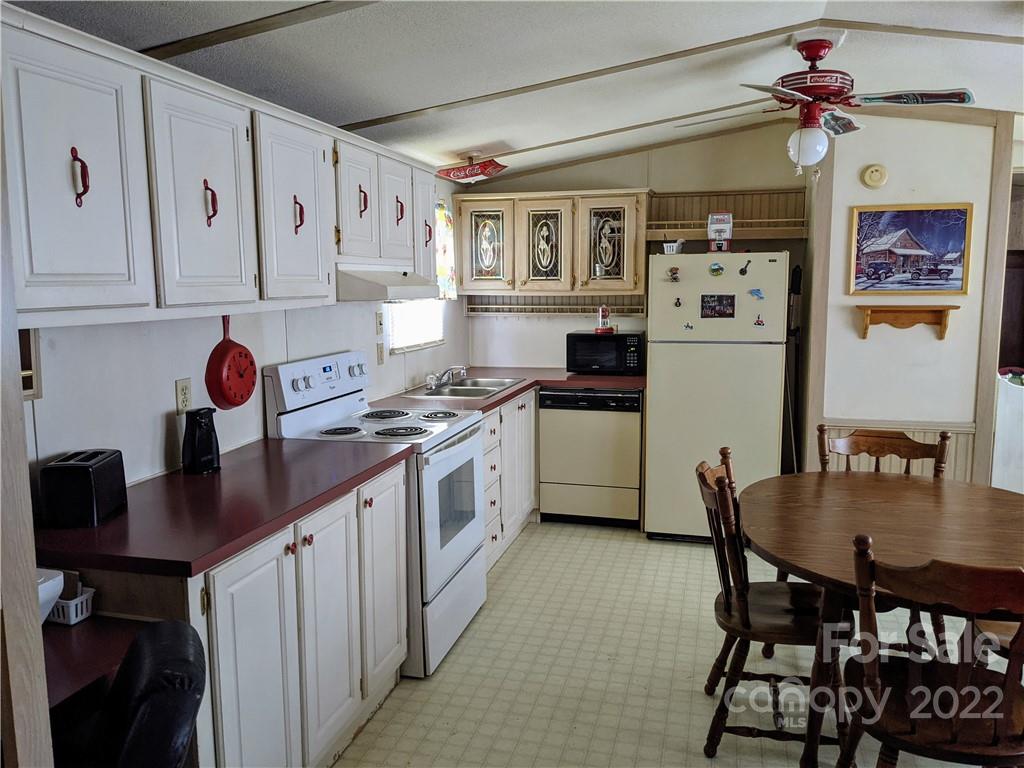153 Lipe Road Troutman, NC 28166 - Photo 7 of 26 Gallery Image 7