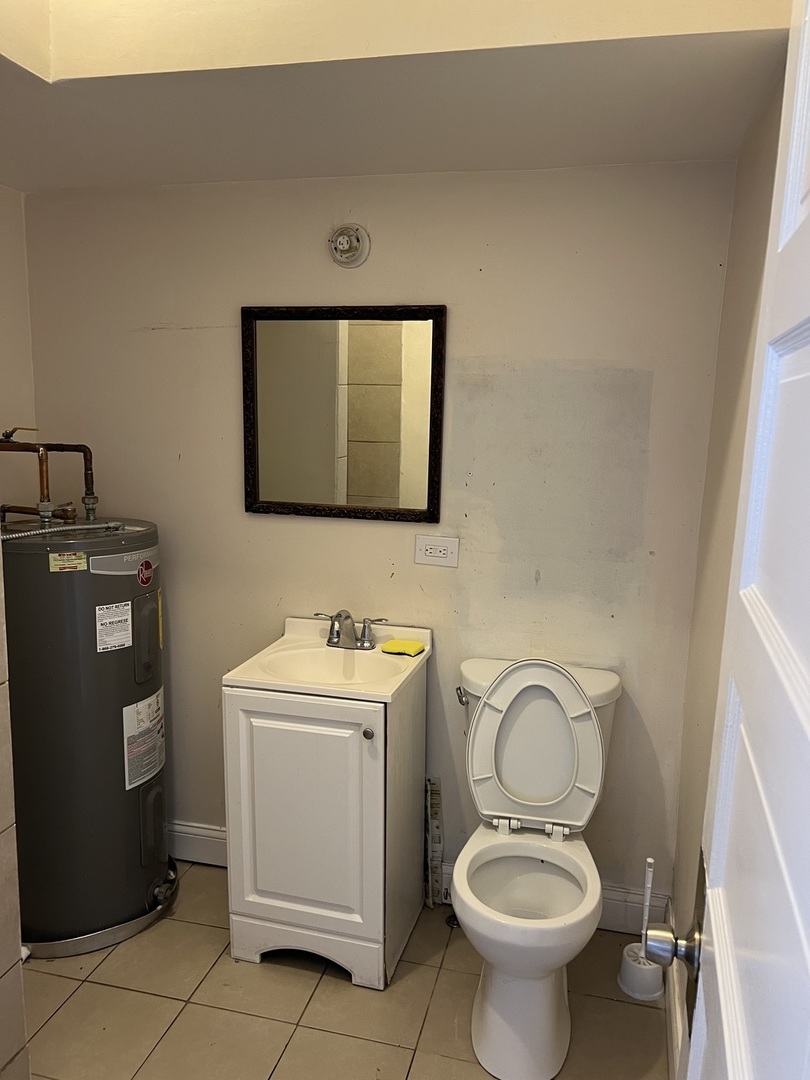 3445 North Pulaski Road, Unit 3445 Chicago, IL 60641 - Photo 13 of 20