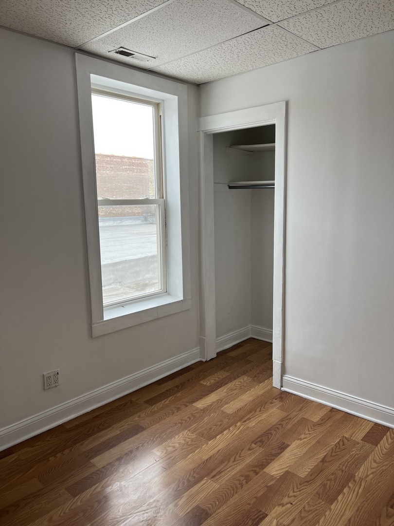 3445 North Pulaski Road, Unit 3445 Chicago, IL 60641 - Photo 14 of 20