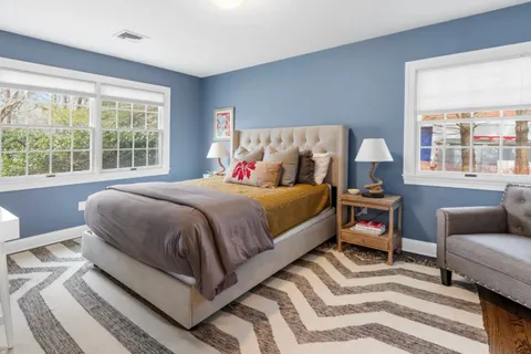 360 7 Ponds Towd Road, Water Mill, NY 11976