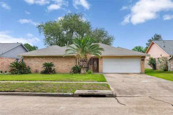 $275,000 | 1818 New Orleans Street, Deer Park, TX 77536