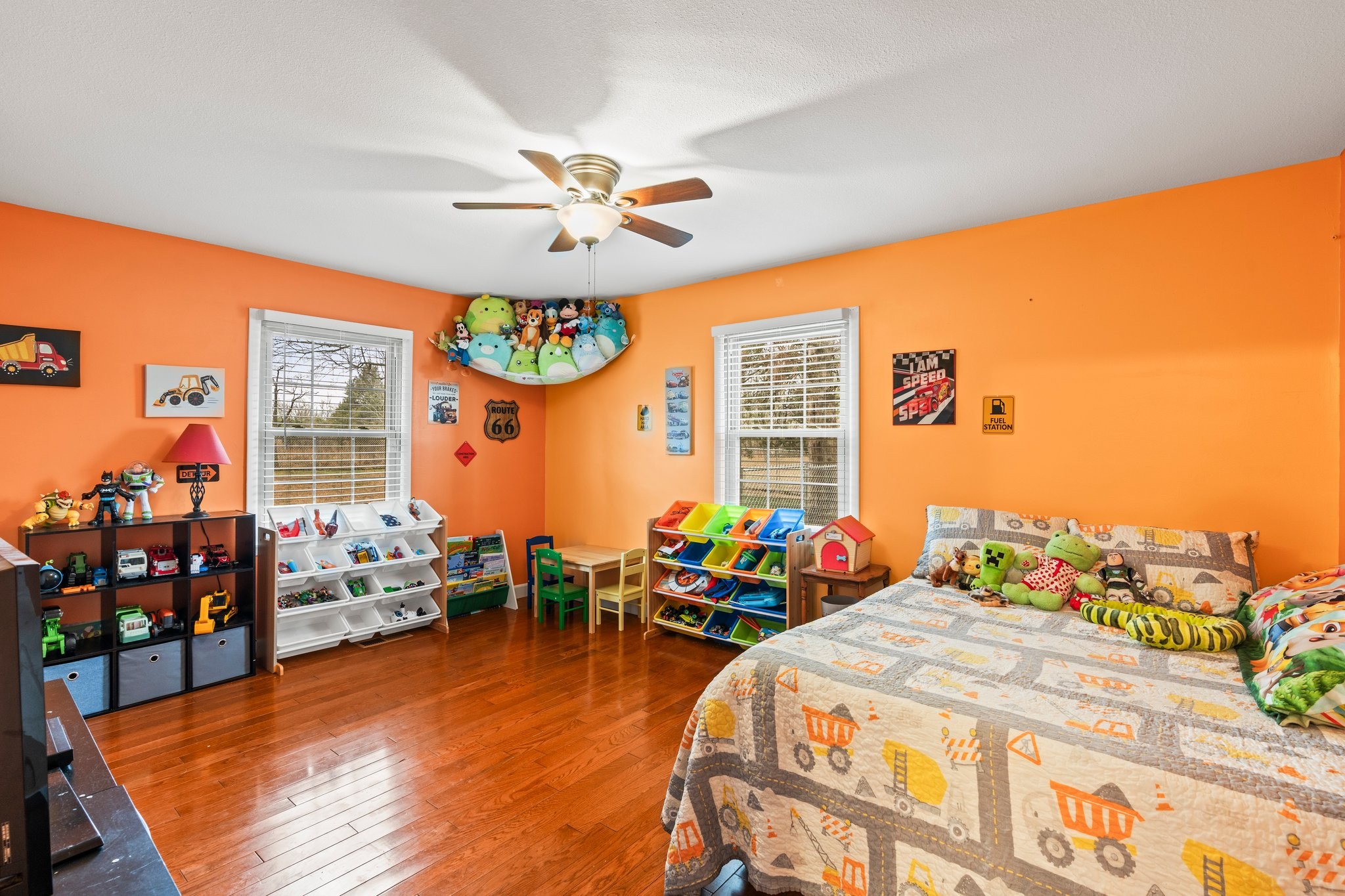 759 Little Hurricane Road Winchester, TN 37398 - Photo 21 of 30 a very nice looking room with a large window