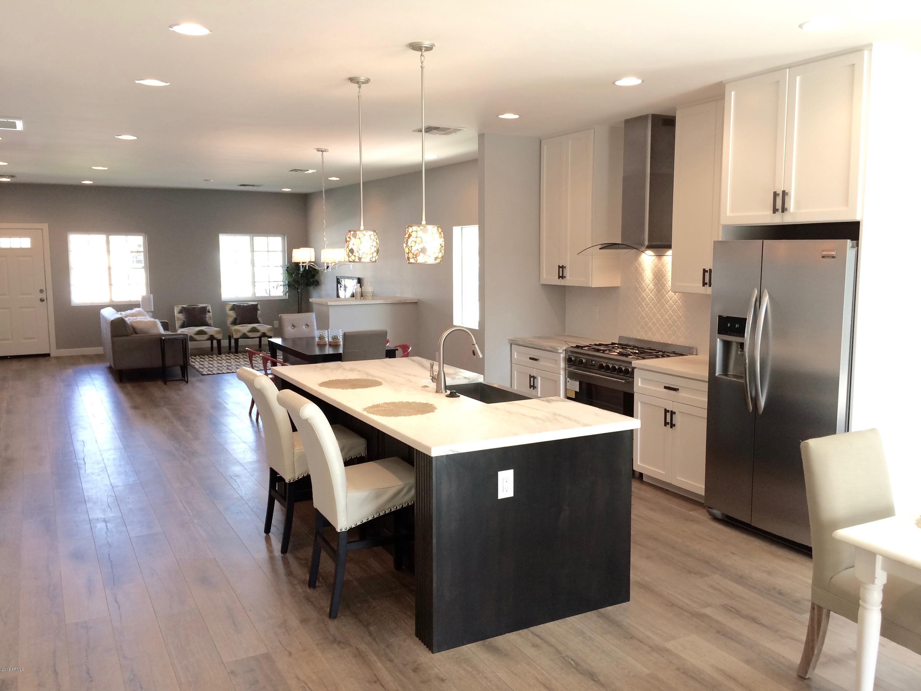 1237 East Almeria Road Phoenix, AZ 85006 - Photo 17 of 34 IMG_1973