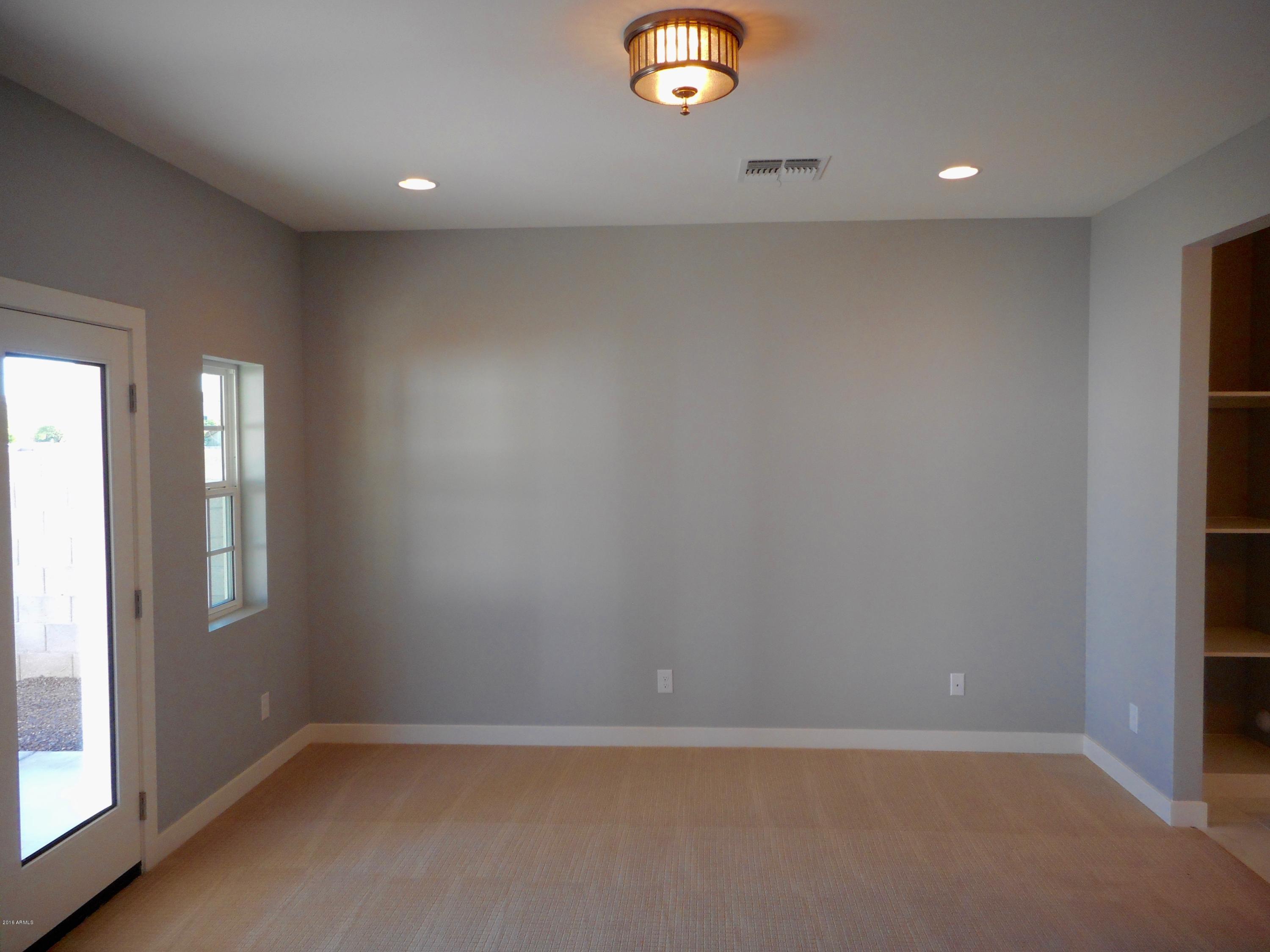 1237 East Almeria Road Phoenix, AZ 85006 - Photo 20 of 34 DSCN0099
