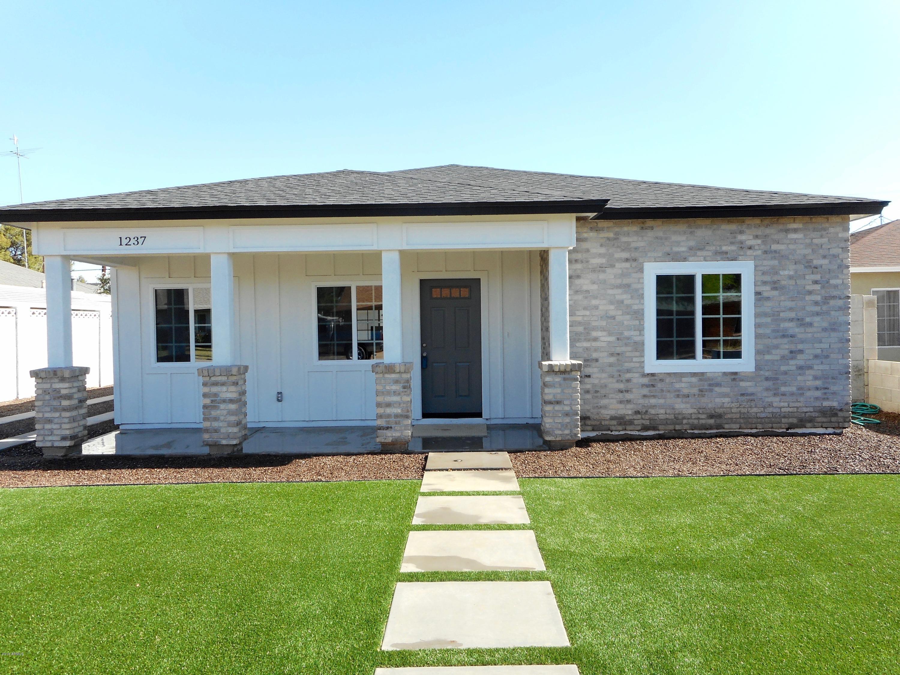 1237 East Almeria Road Phoenix, AZ 85006 - Photo 2 of 34 Front 2