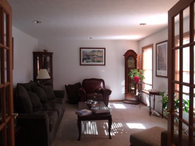 415 Munntown Road Eighty Four, PA 15330 - Photo 17 of 22