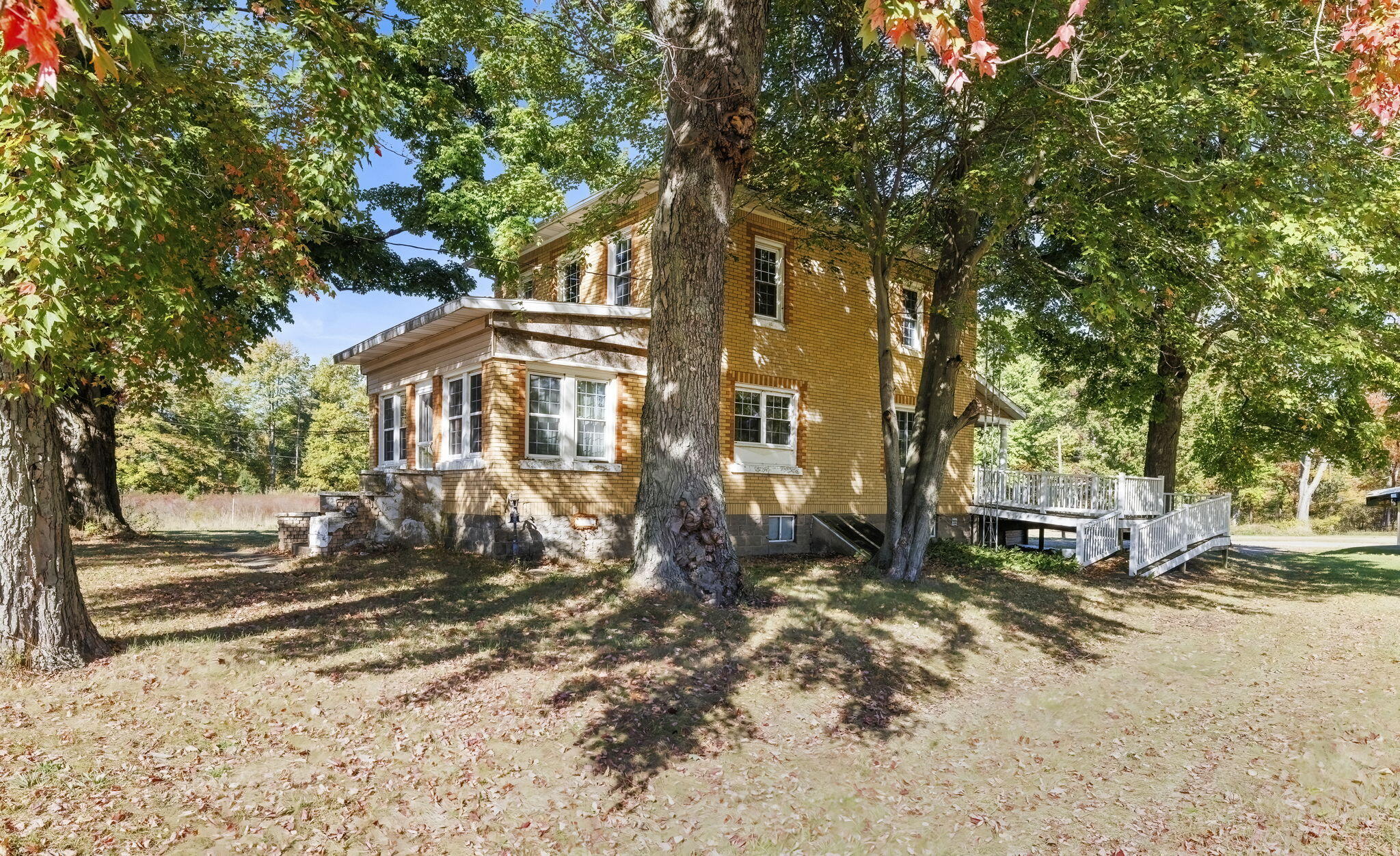 11160 Farina Road New Buffalo, MI 49117 - Photo 13 of 51 Main house