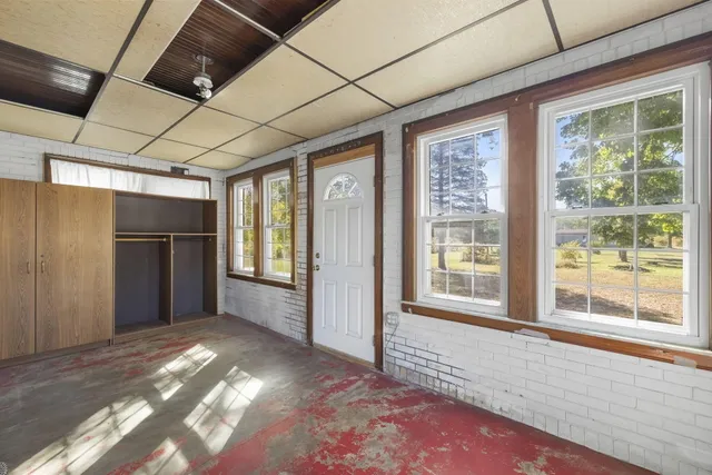 $1,200,000 | 11160 Farina Road, New Buffalo, MI 49117