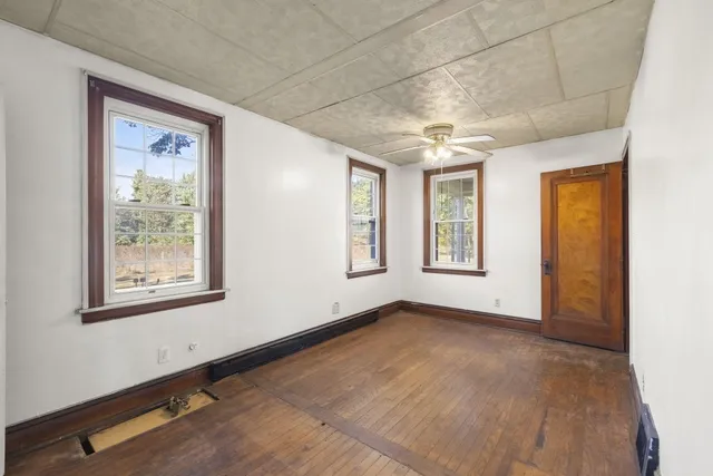 $1,200,000 | 11160 Farina Road, New Buffalo, MI 49117